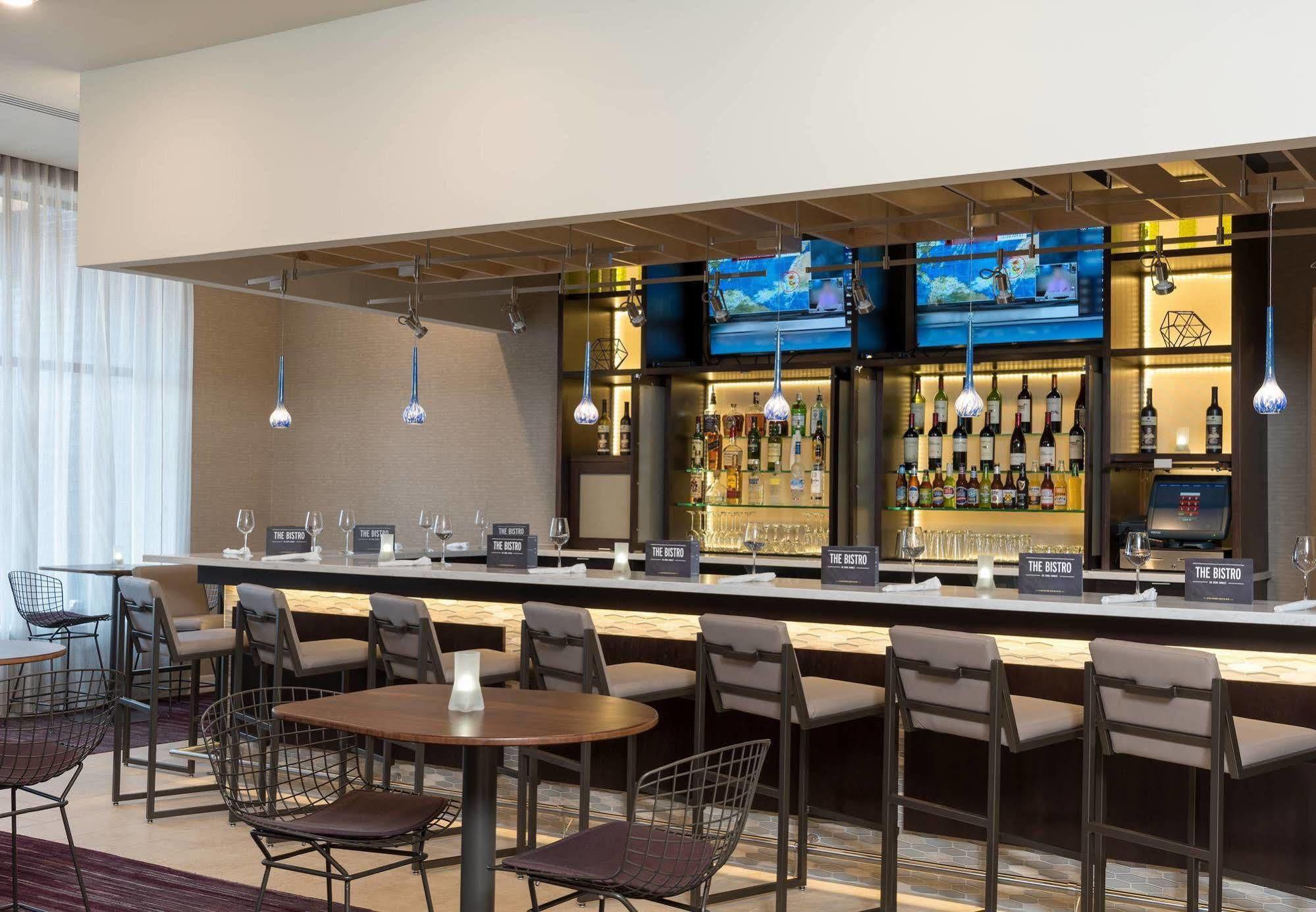 Courtyard By Marriott Mt. Pleasant At Central Michigan University Mount Pleasant Eksteriør billede